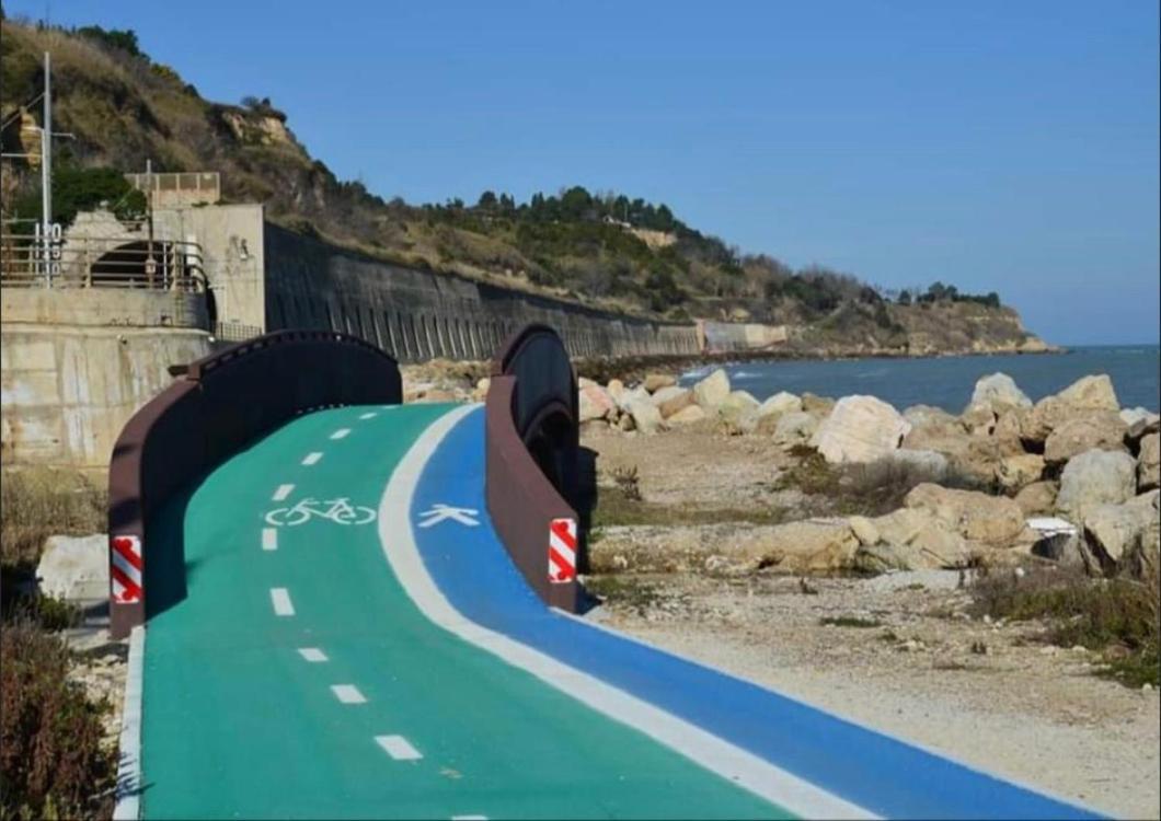 Agriturismo La Costa Dei Trabocchi トリーノ・ディ・サングロ エクステリア 写真